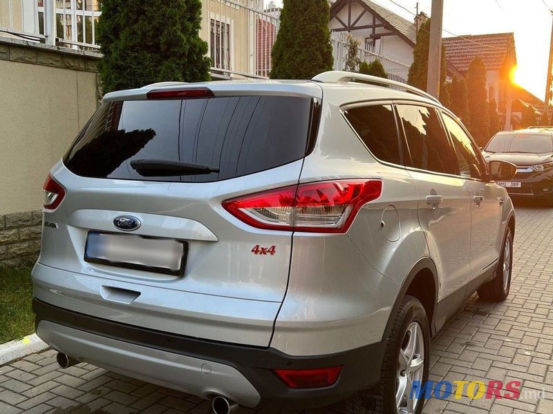2013' Ford Kuga photo #2