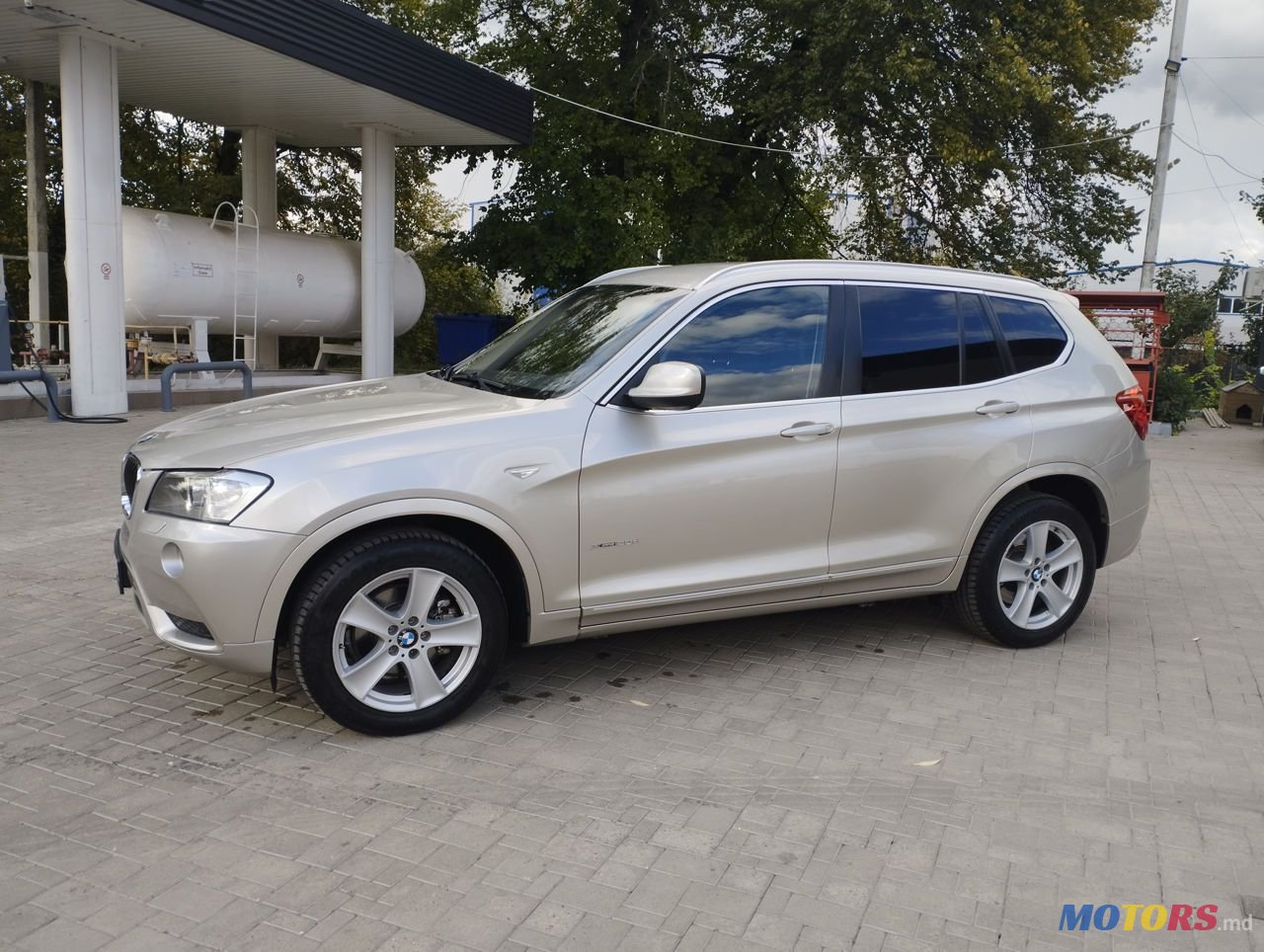 2010' BMW X3 photo #6