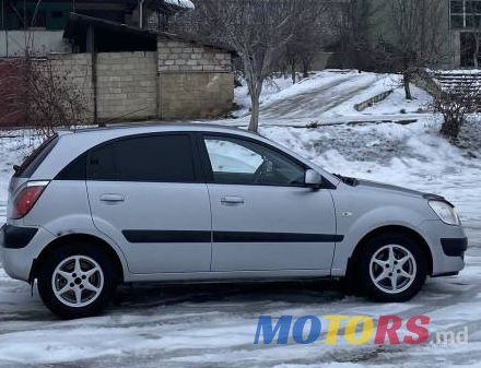 2006' Kia Rio photo #2