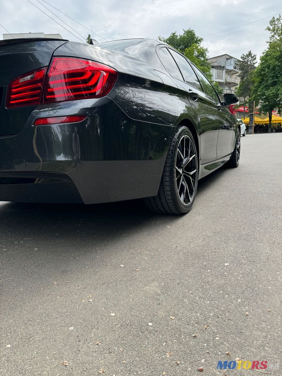 2014' BMW 5 Series photo #6