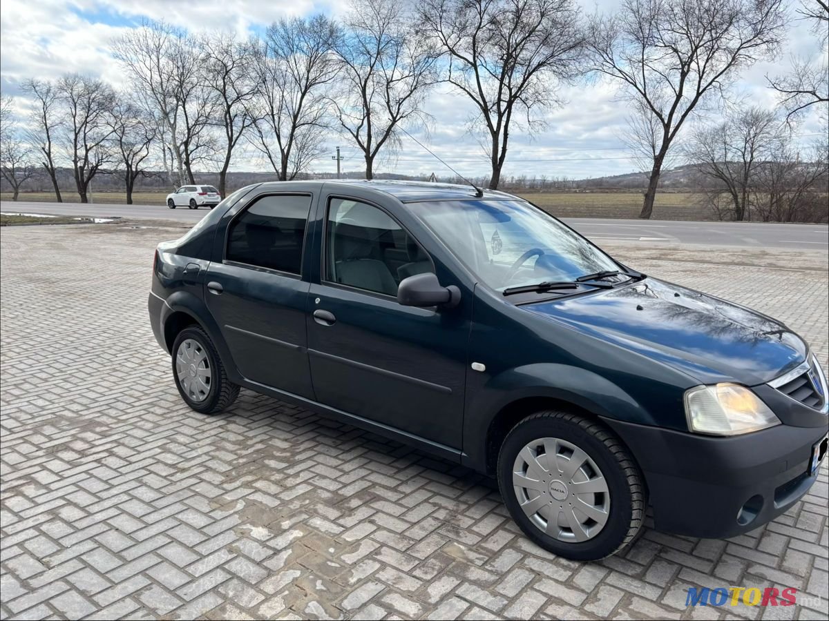 2006' Dacia Logan photo #2