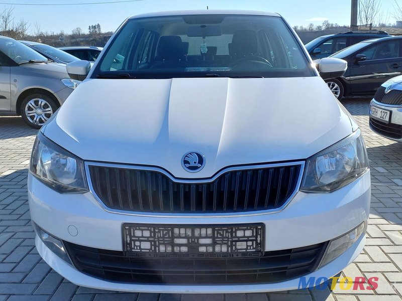 2015' Skoda Fabia photo #1