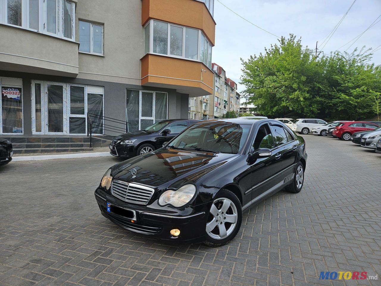 2002' Mercedes-Benz C-Class photo #1
