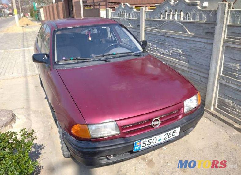 1992' Opel Astra photo #1