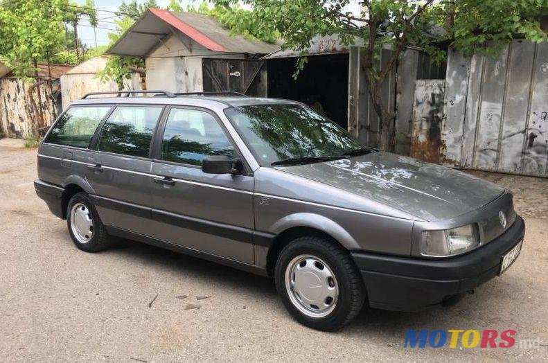 1991' Volkswagen Passat photo #1