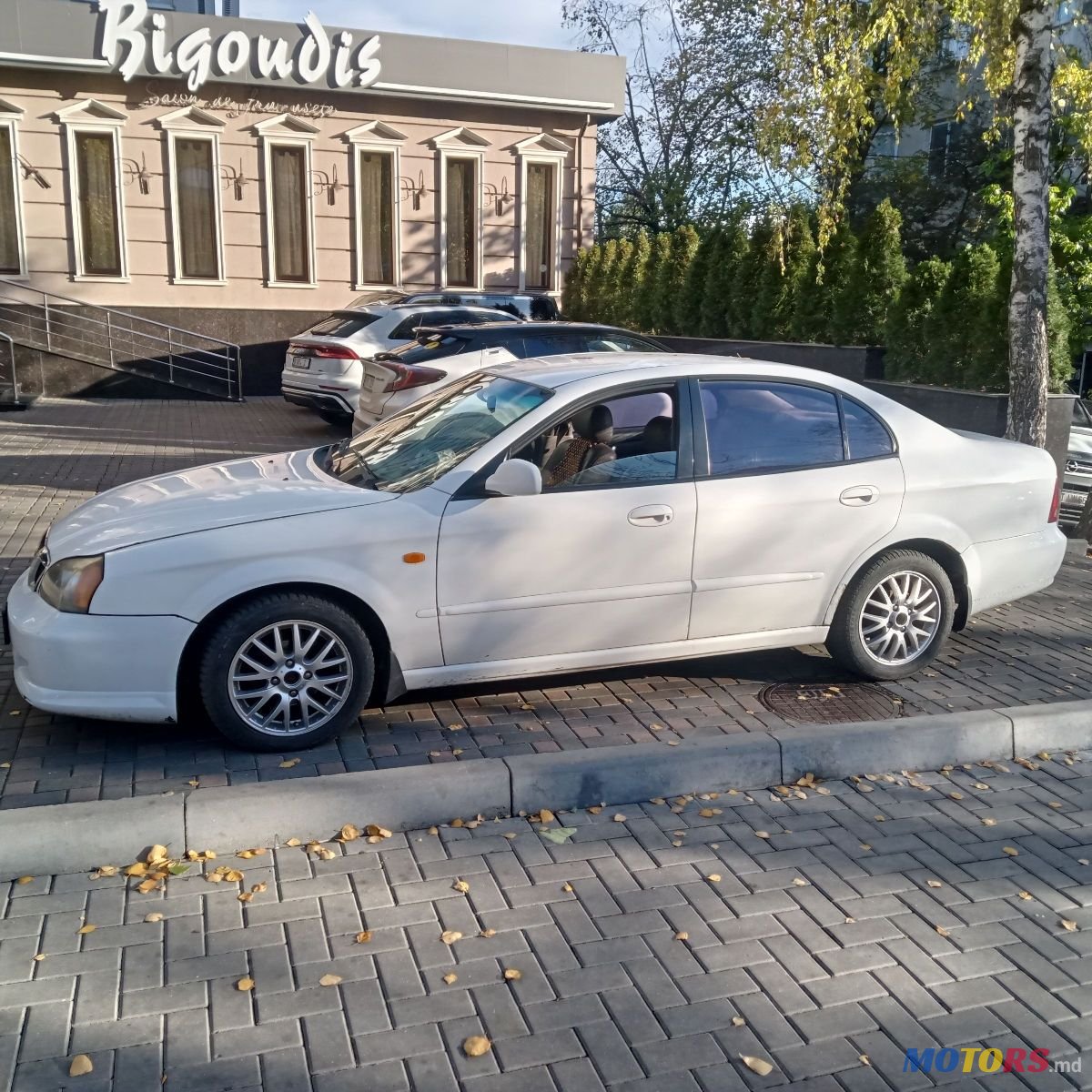 2001' Daewoo Evanda photo #1