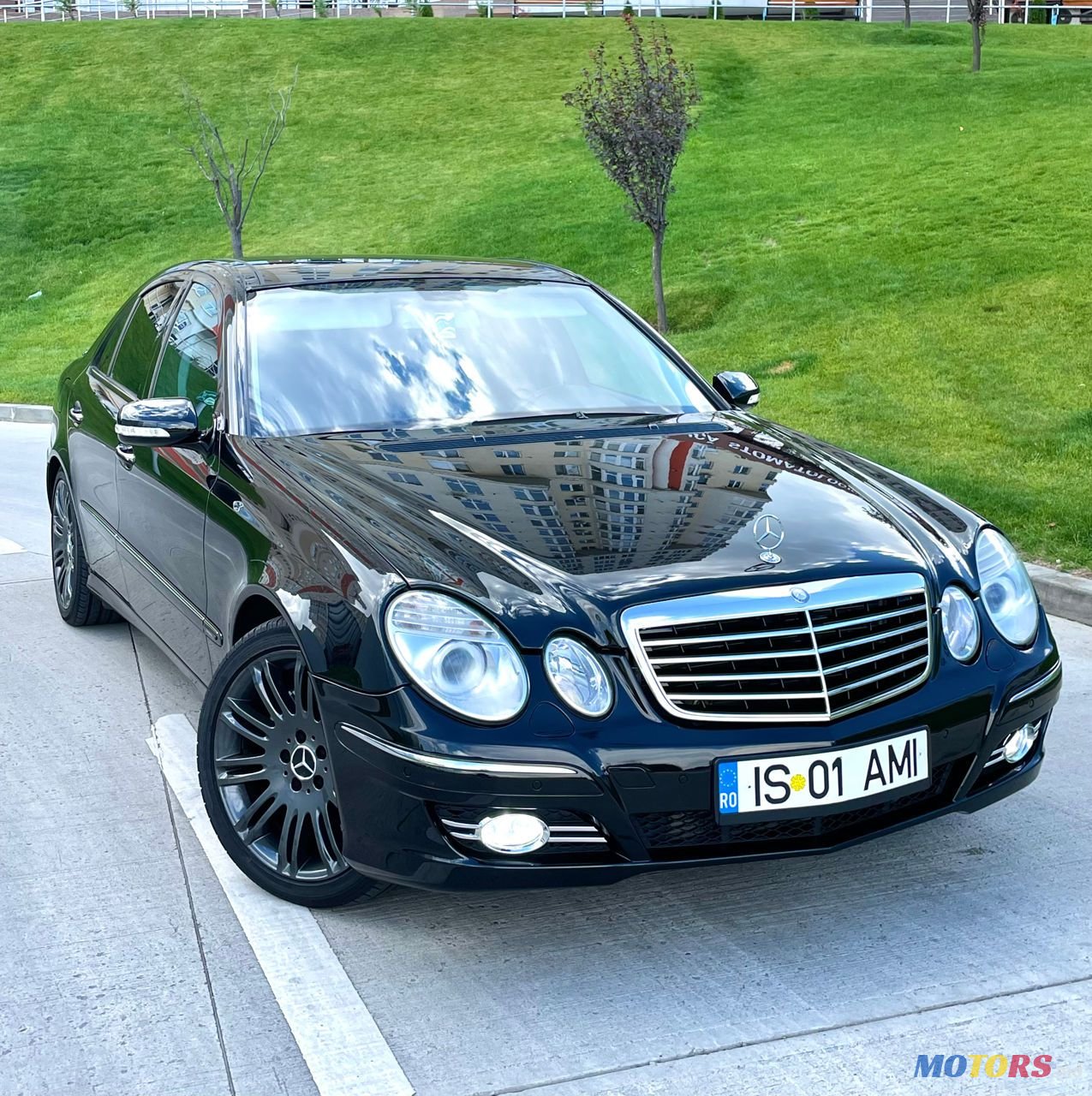 2006' Mercedes-Benz E Класс photo #2