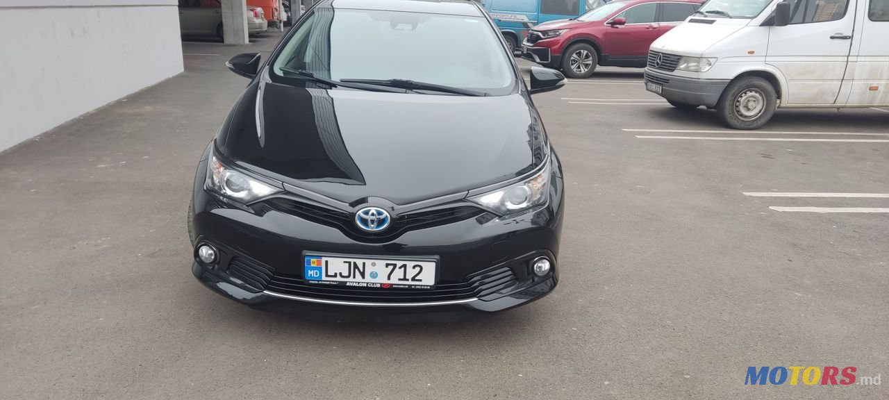 2018' Toyota Auris photo #3