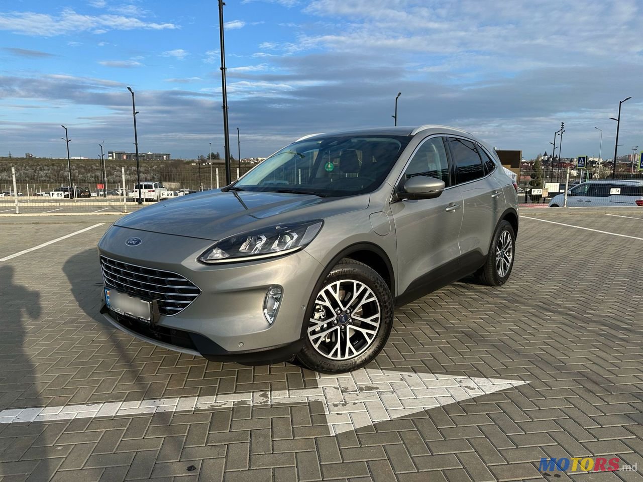 2020' Ford Kuga photo #3