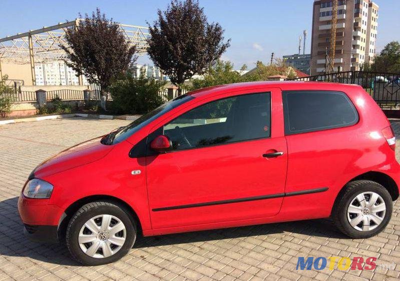2007' Volkswagen Fox photo #1