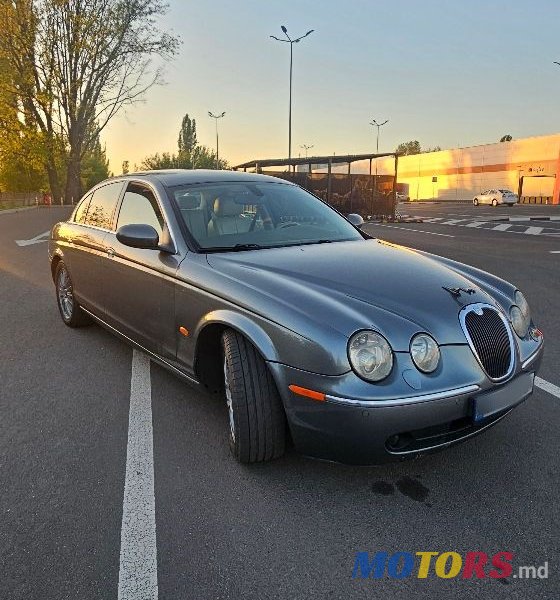 2004' Jaguar S-Type photo #2