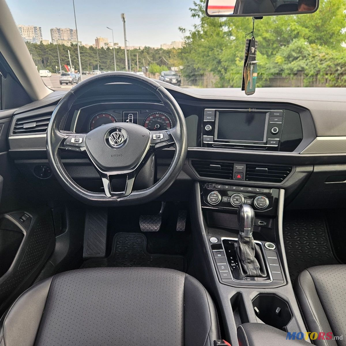 2019' Volkswagen Jetta photo #3