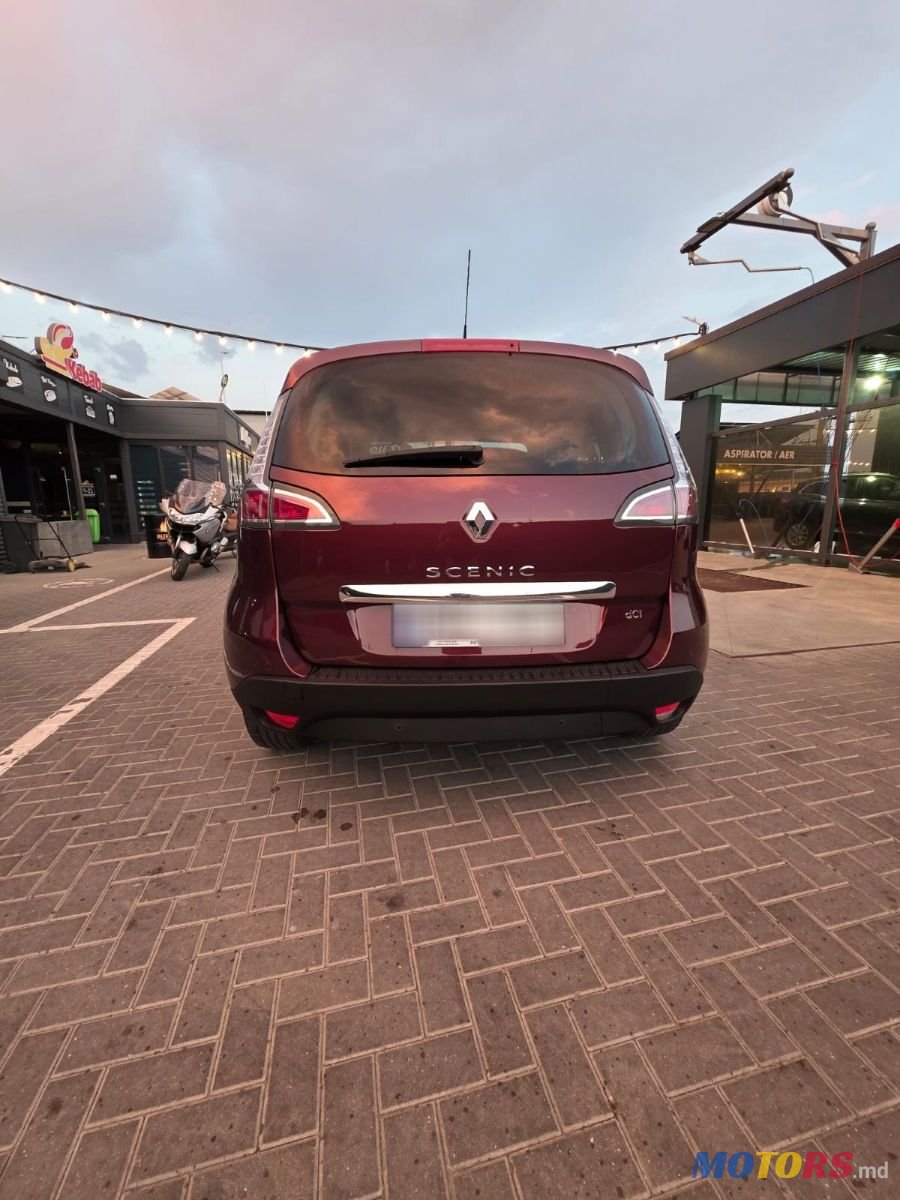 2016' Renault Scenic photo #5