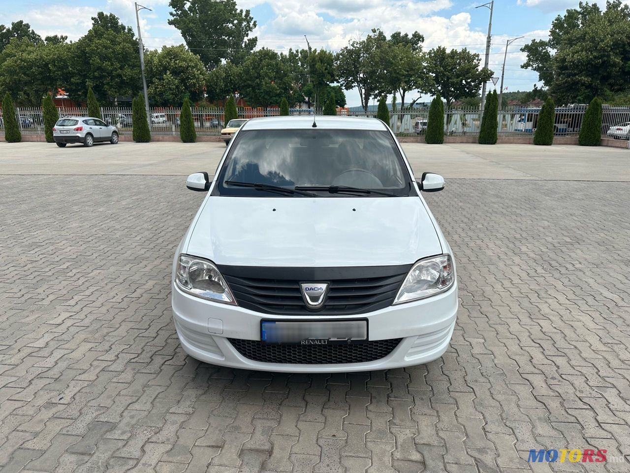 2010' Dacia Logan photo #3