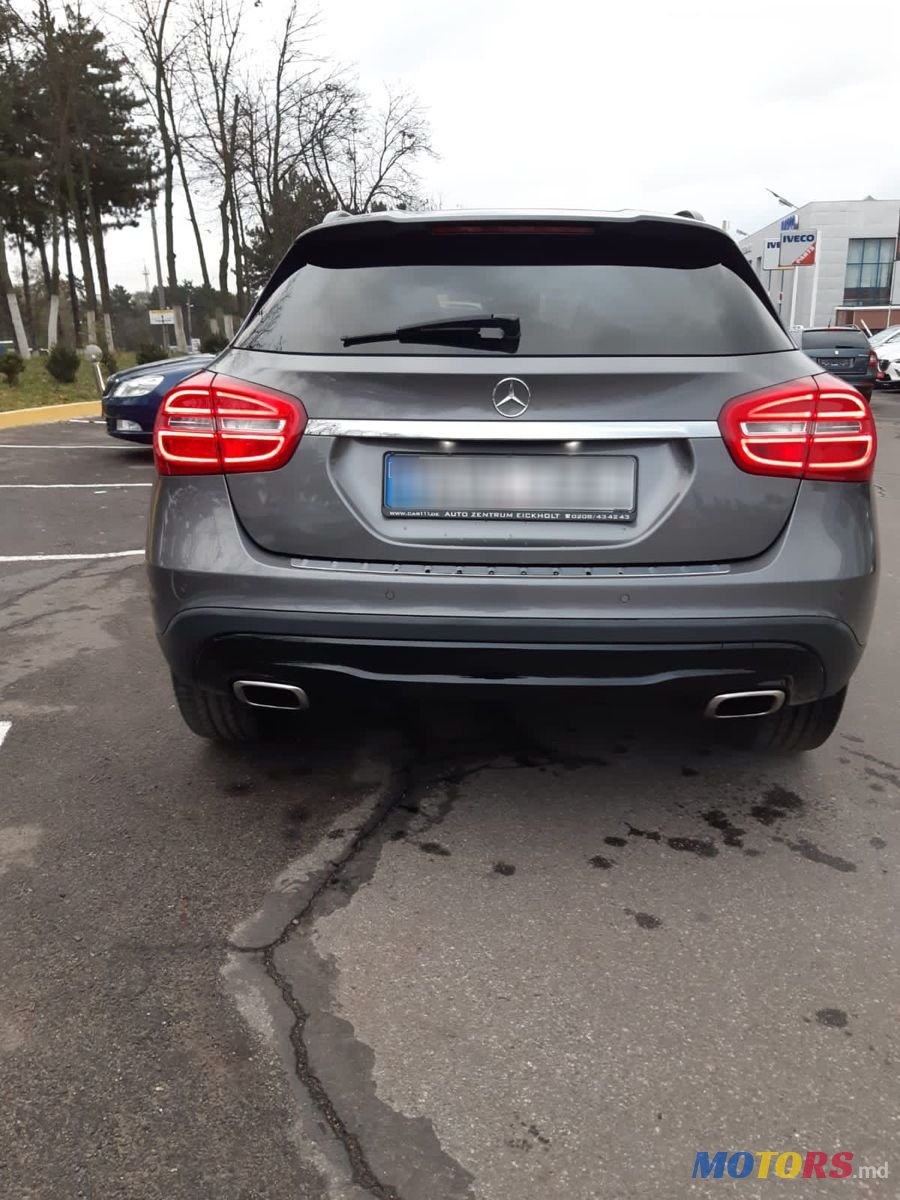 2016' Mercedes-Benz GLA photo #3