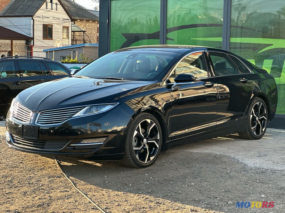 2016' Lincoln MKZ photo #2