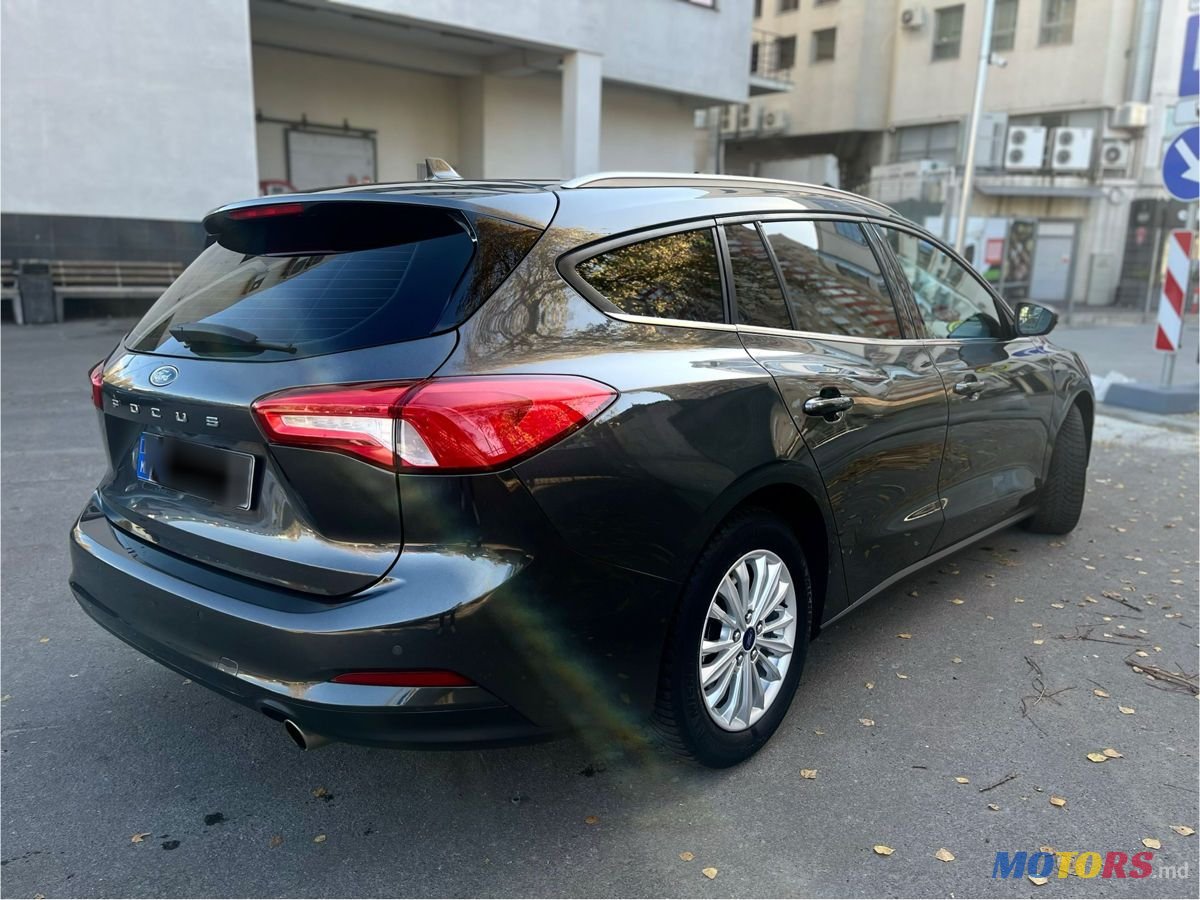 2019' Ford Focus photo #5