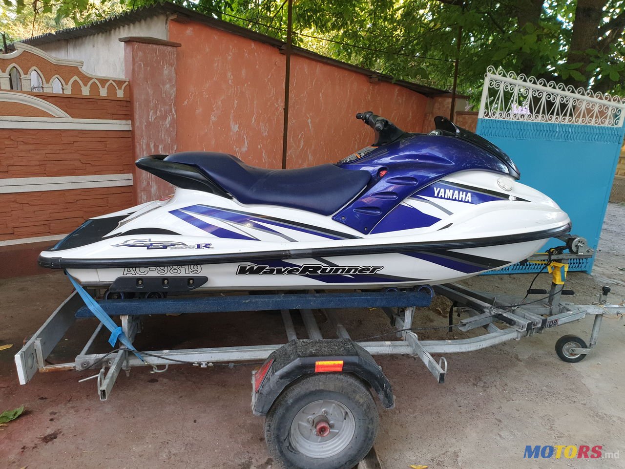 2002' Yamaha gp1200 R photo #1