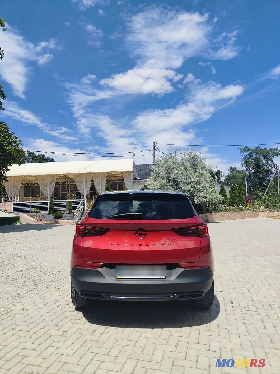 2022' Opel Grandland X photo #4