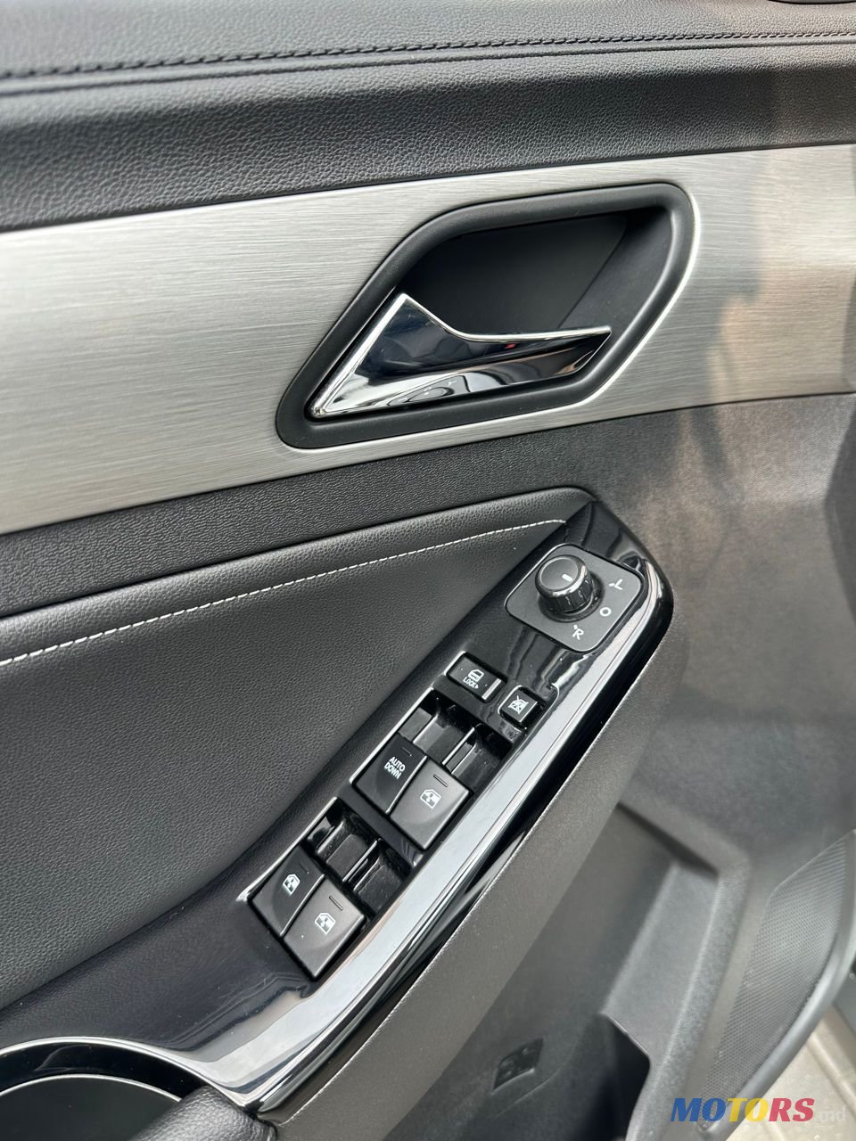 2021' Baic X3 photo #2