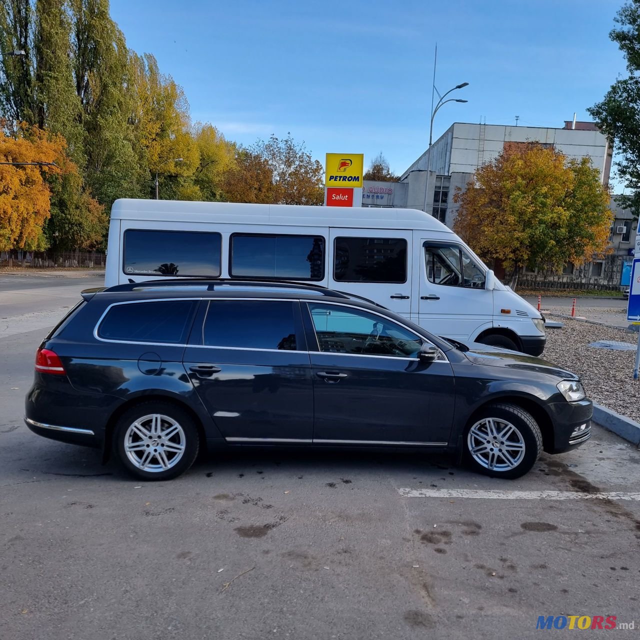 2013' Volkswagen Passat photo #3