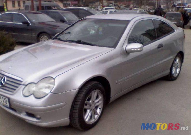 2003' Mercedes-Benz Clc photo #2