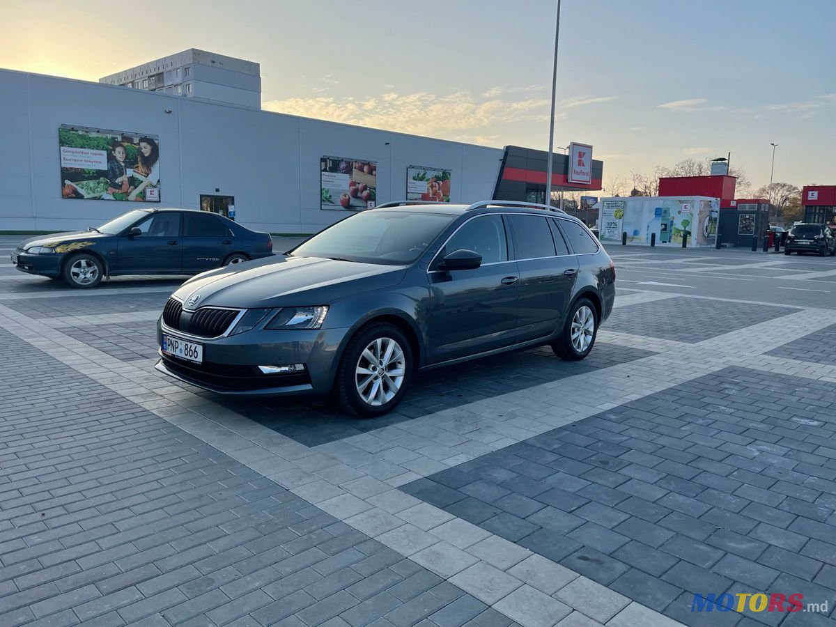2018' Skoda Octavia photo #4