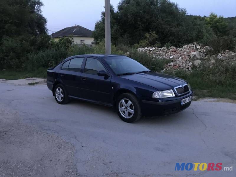 2002' Skoda Octavia photo #4