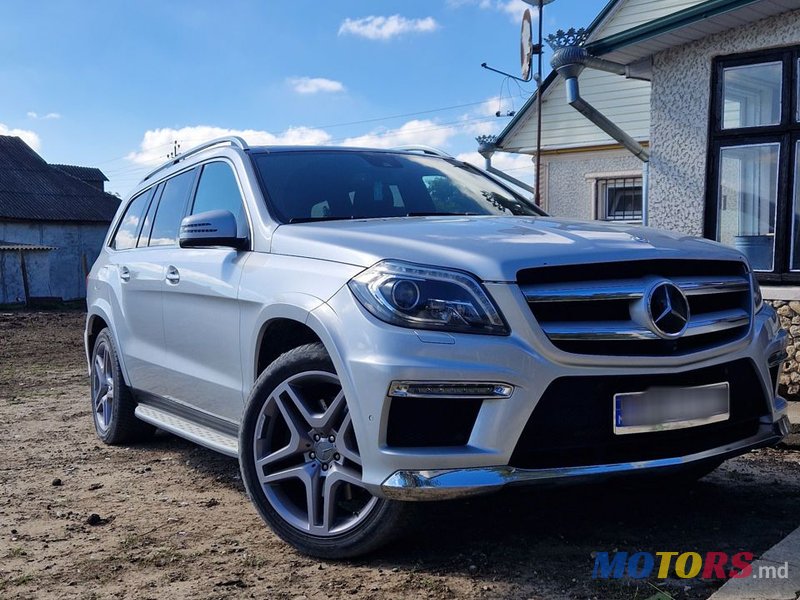 2014' Mercedes-Benz GL-Class photo #1