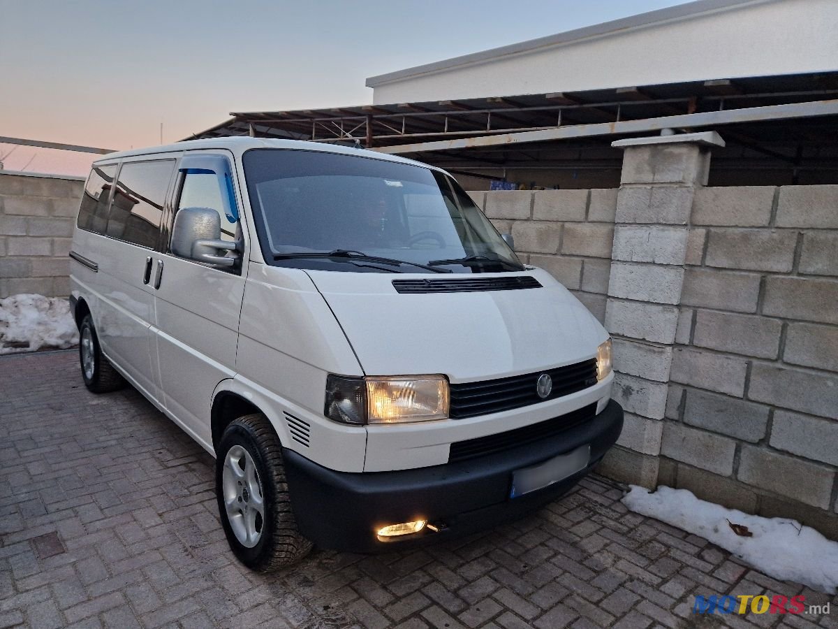 2003' Volkswagen Transporter photo #1