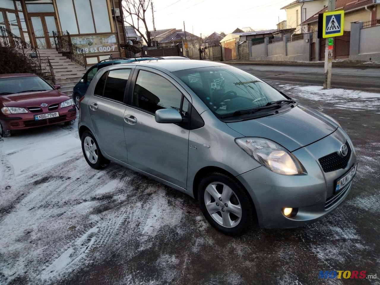 2006' Toyota Yaris photo #2