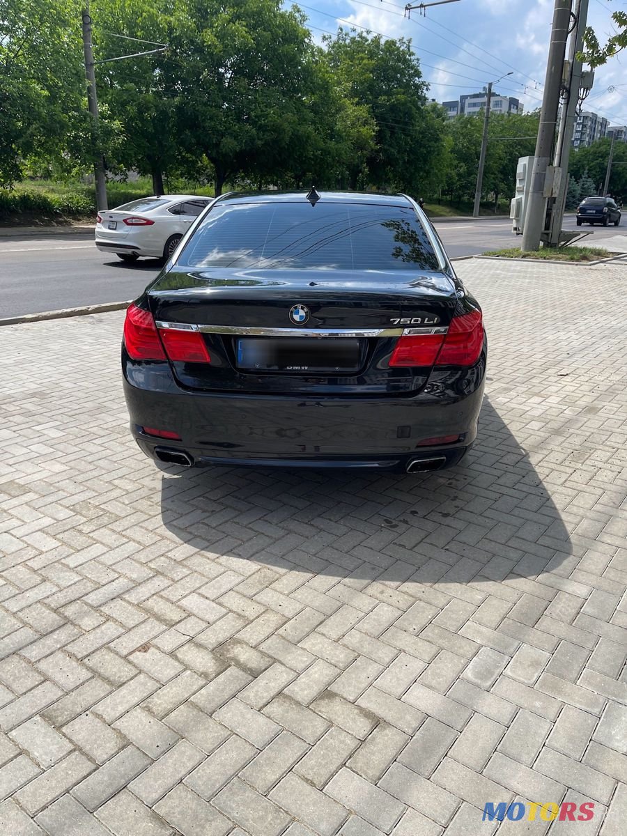 2009' BMW 7 Series photo #3