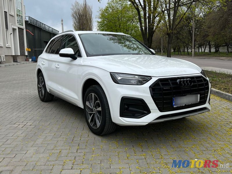 2021' Audi Q5 photo #2