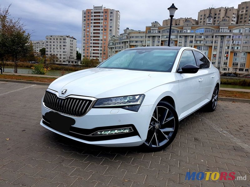 2020' Skoda Superb photo #3