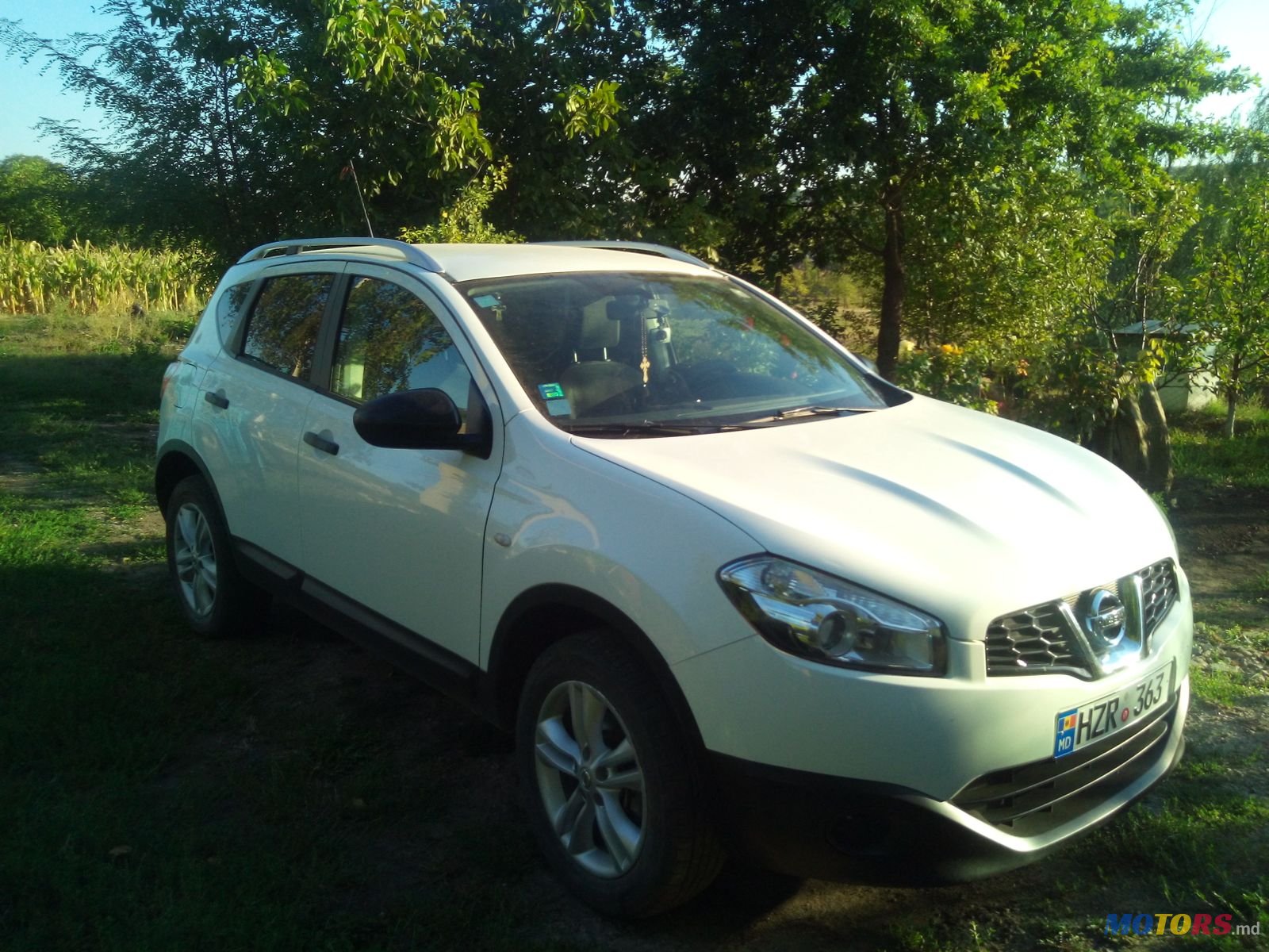 2010' Nissan Qashqai Кросовер photo #3