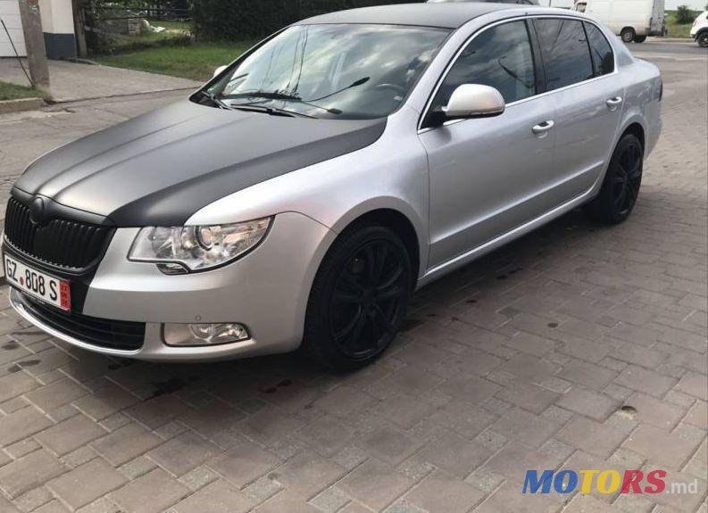 2010' Skoda Superb photo #1