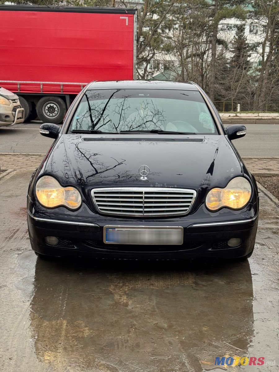 2000' Mercedes-Benz C-Class photo #1