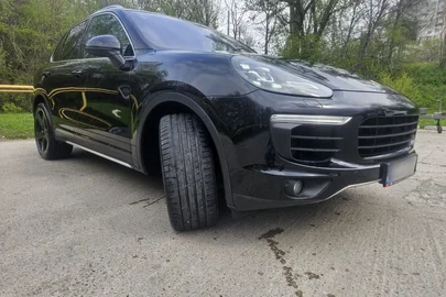 2015' Porsche Cayenne