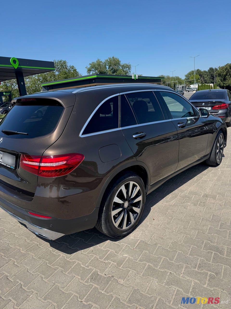 2016' Mercedes-Benz GLC photo #3