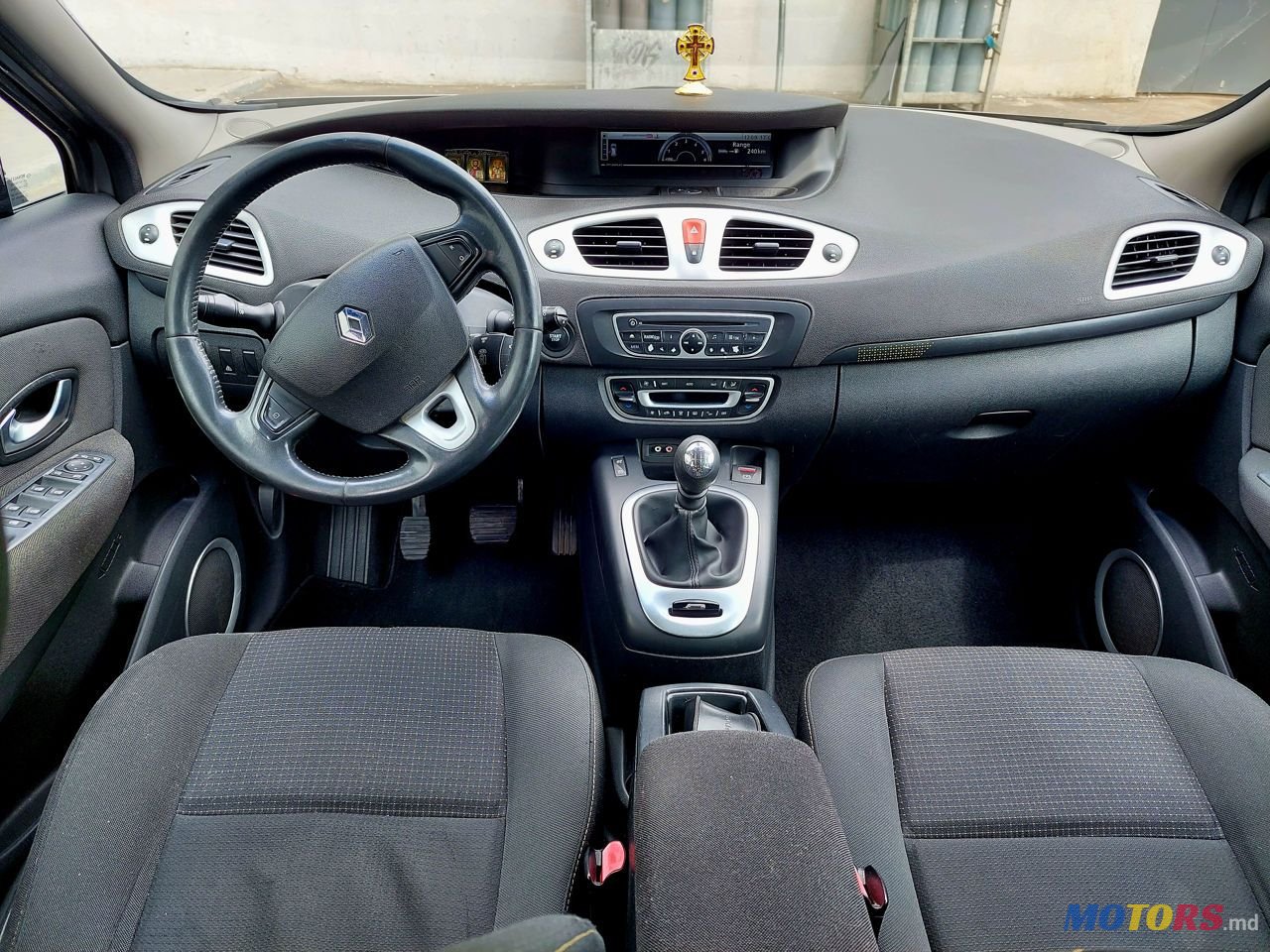 2009' Renault Grand Scenic photo #5