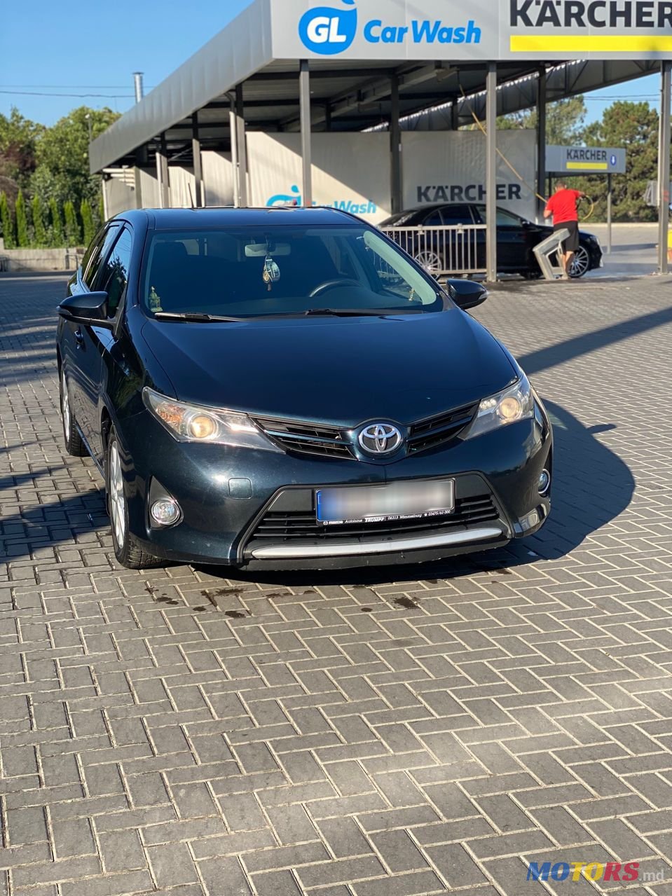 2014' Toyota Auris photo #3