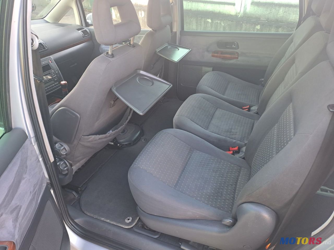 2002' Volkswagen Sharan photo #6