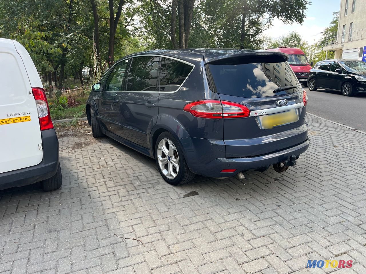 2012' Ford S-Max photo #2