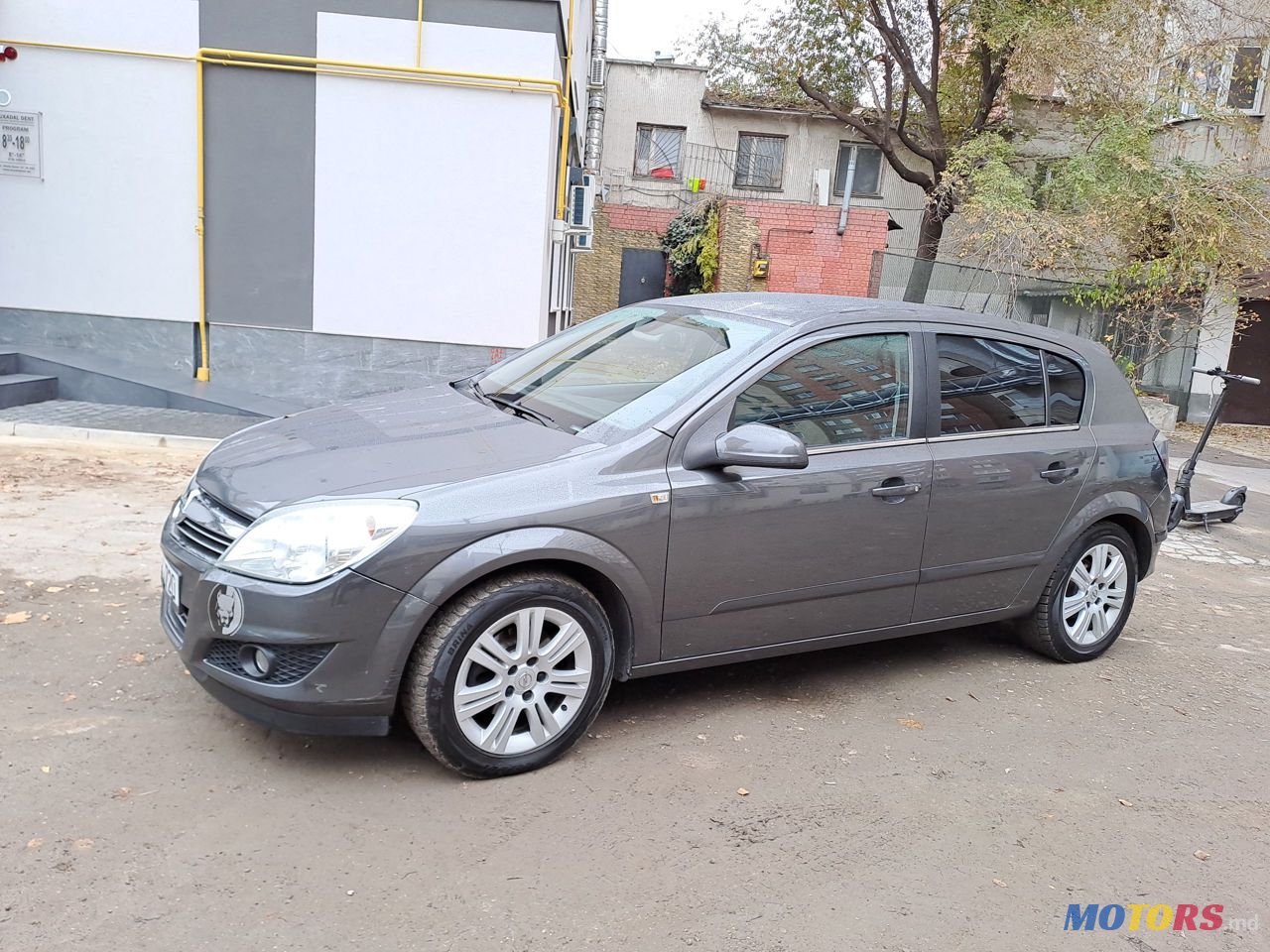 2010' Opel Astra photo #3