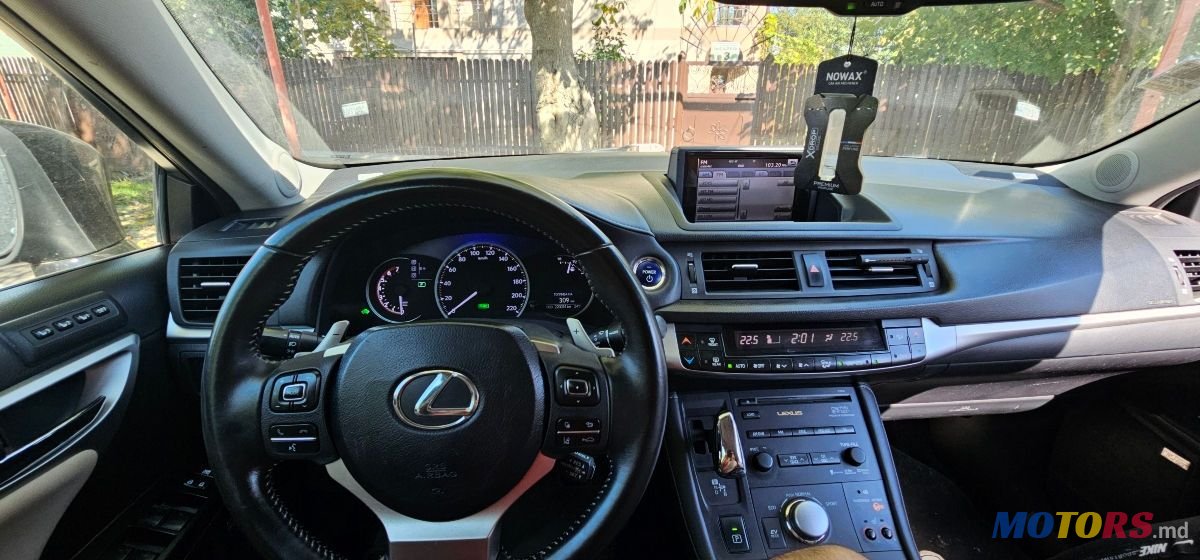 2011' Lexus Ct Series photo #5