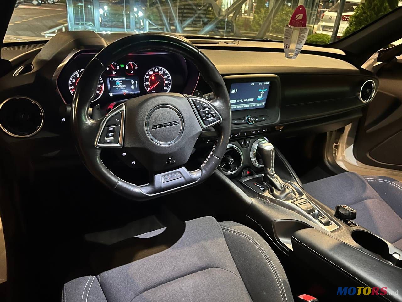 2016' Chevrolet Camaro photo #4