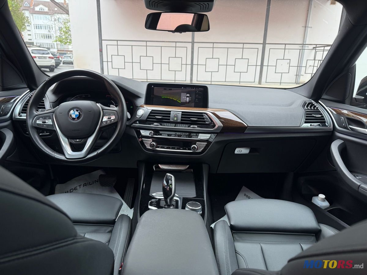 2021' BMW X3 photo #4