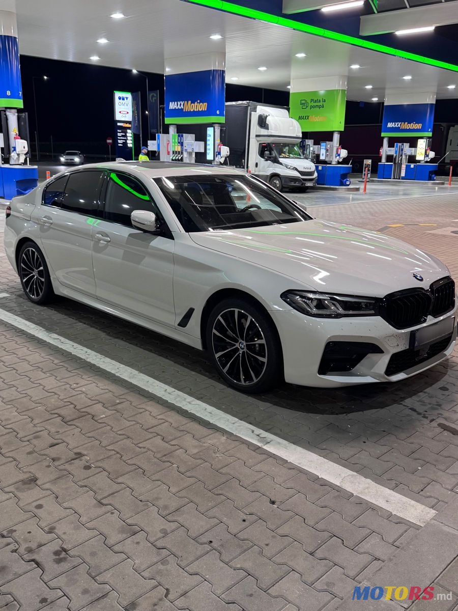 2021' BMW 5 Series photo #6
