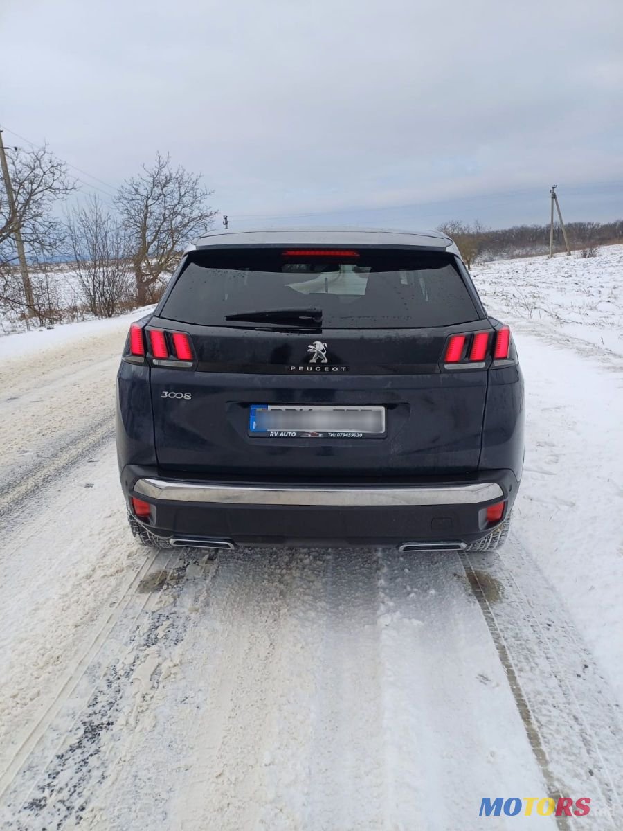 2020' Peugeot 3008 photo #3