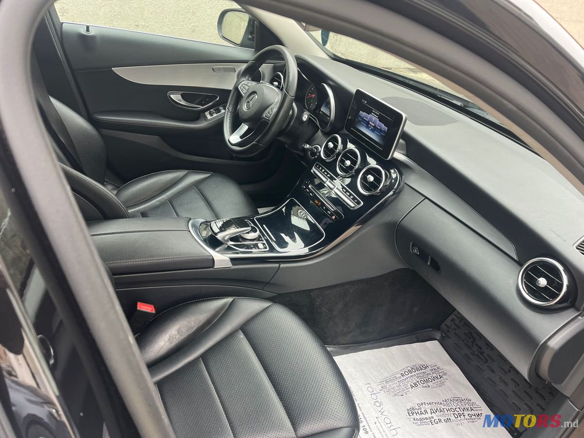 2016' Mercedes-Benz C-Class photo #5